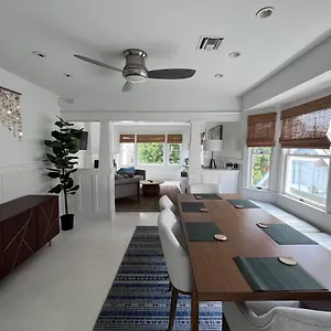 The Craftsman House In Venice Holiday home