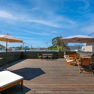 Venice Skydeck House With Rooftop, Parking, 2bd, 2bath, Steam Sauna Holiday home